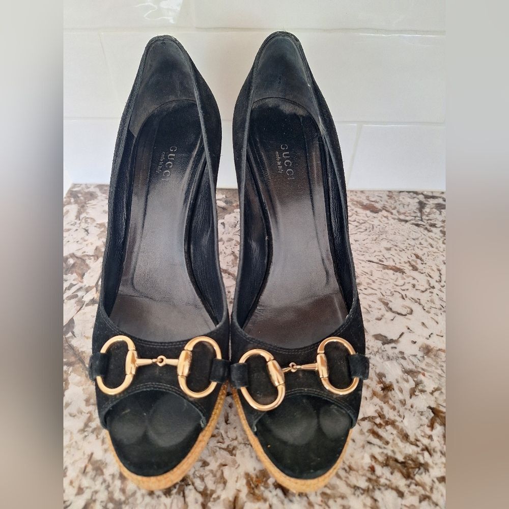 Gucci black suede heel flats size 9.5